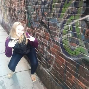 Meet your Posher, Kelli